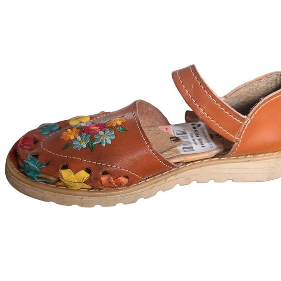 Lupita Ochoa's Kids Sandals Leather Colorful Embroidered - Picture 6 of 15